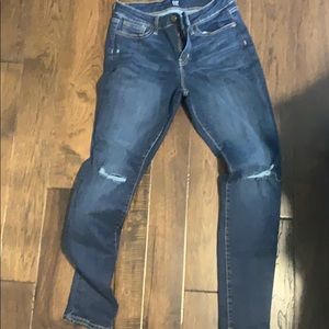 Gap brand distressed stretchy jeans